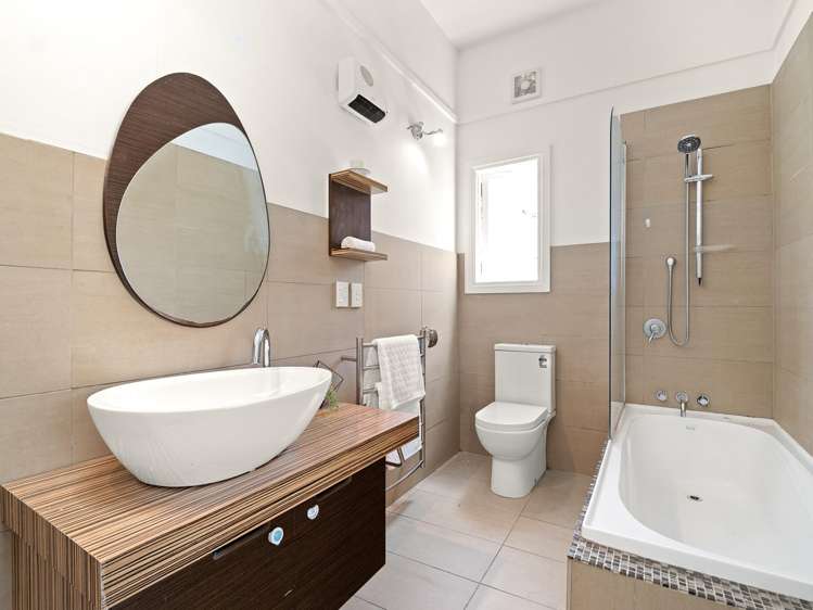 189 Taieri Road Kaikorai_15