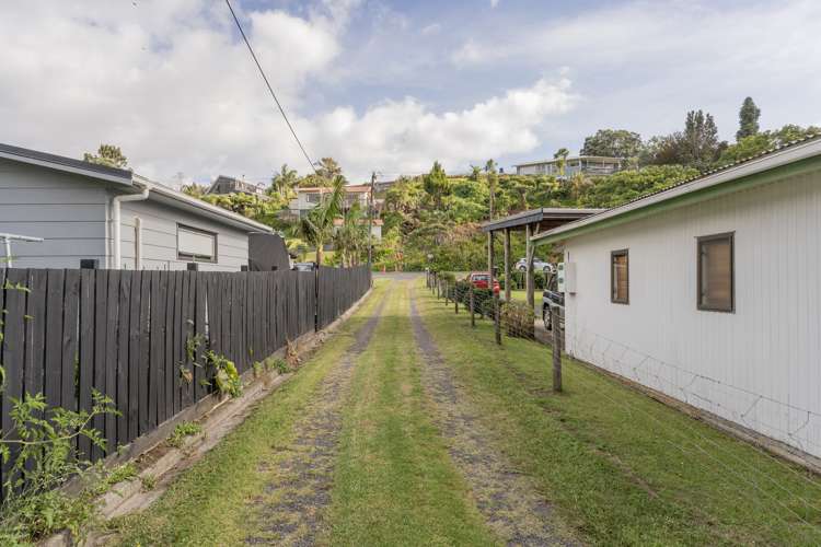 5a Ocean Beach Rd Tairua_34