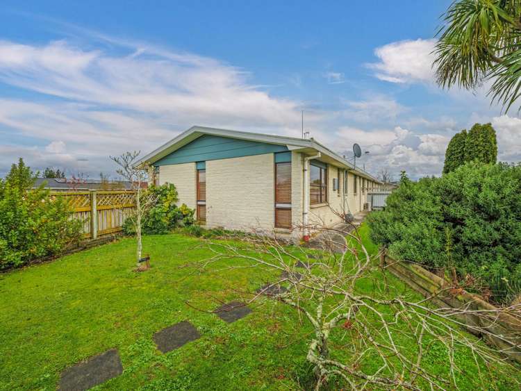 21 Sandstrom Grove Feilding_13