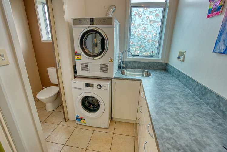 40 Palmerston Street Greymouth_31