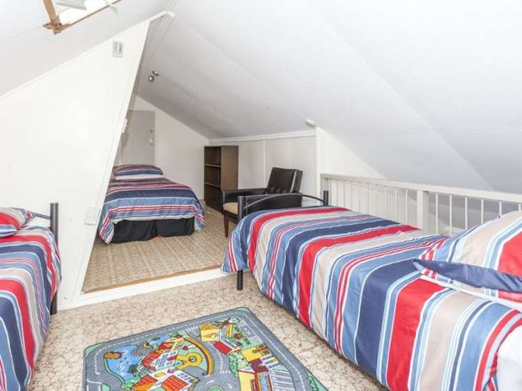 100 Lorraine Place Whangamata_10