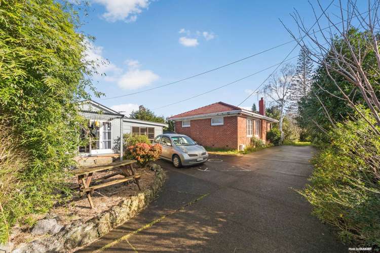 143 Hutchinson Avenue New Lynn_1