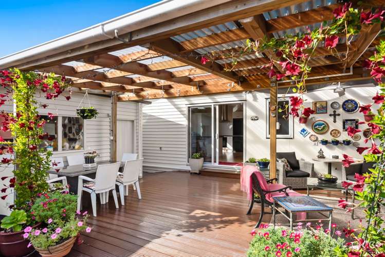 40 Tui Street Alicetown_18