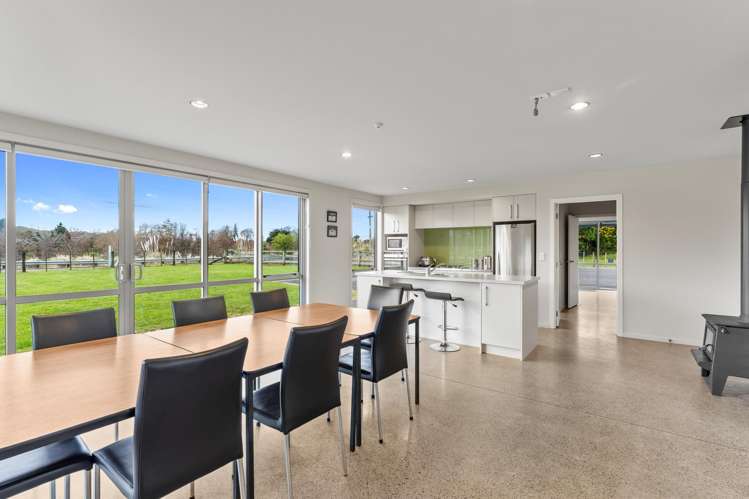 126 Riverbank Road Okoia_5