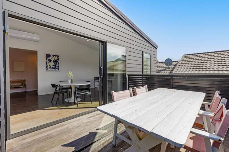 9b William Bayes Place Red Beach_3