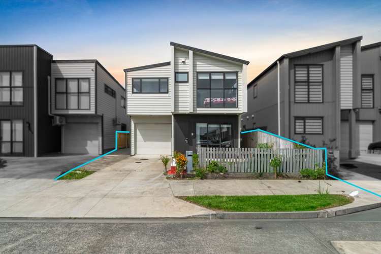 2 Christella Street Flat Bush_11