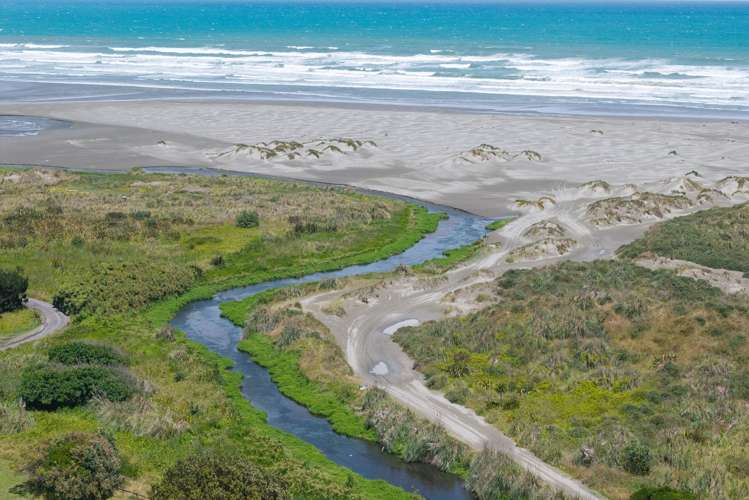 10 Hokio Road Hokio Beach_21