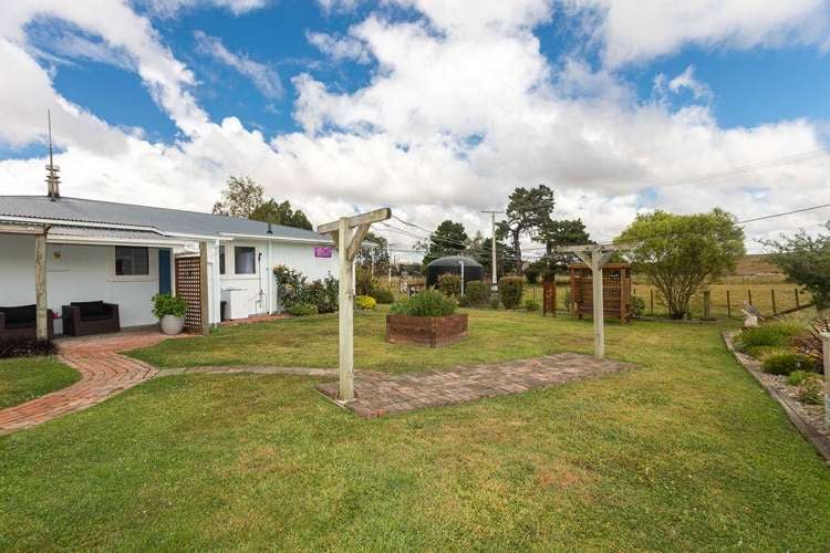 881 Cowper Road Dannevirke_19