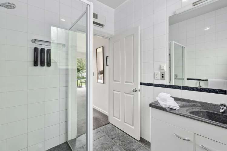 672 Ballantyne Road Wanaka_10