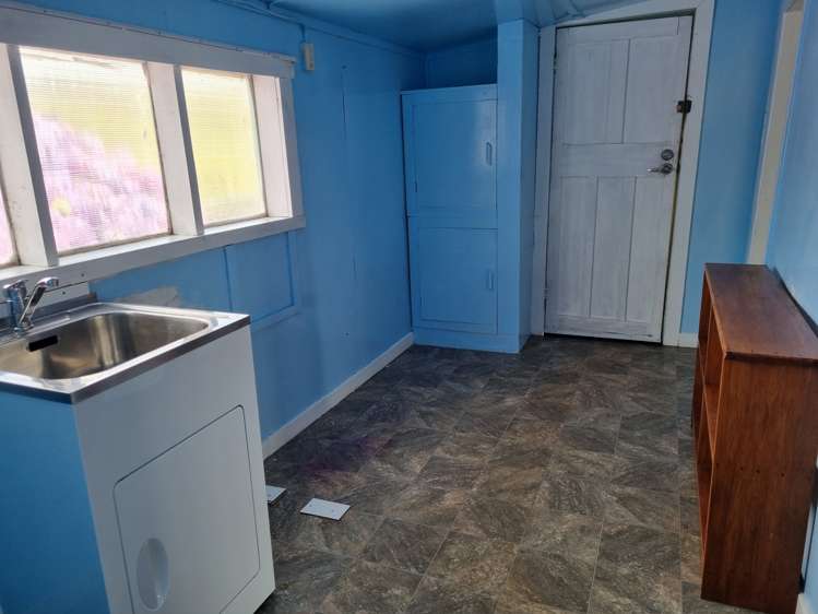 19 Herbert Street Riverton_10