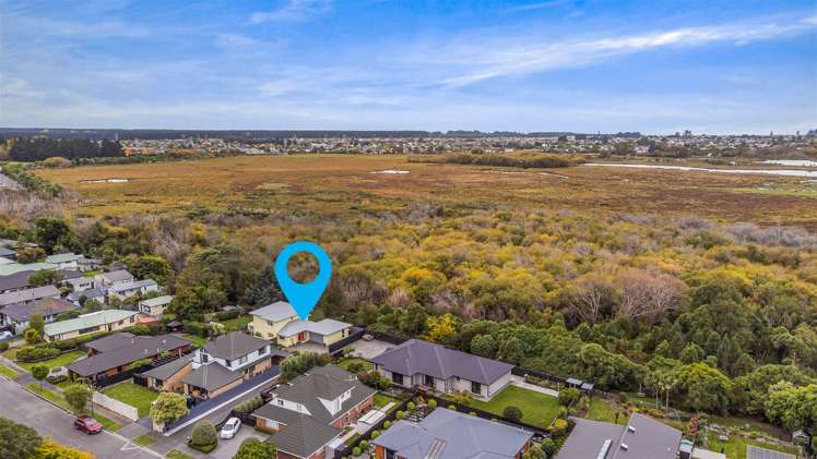 75 Chartwell Street Burwood_27