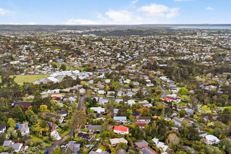 14 Longfellow Parade Glen Eden_7