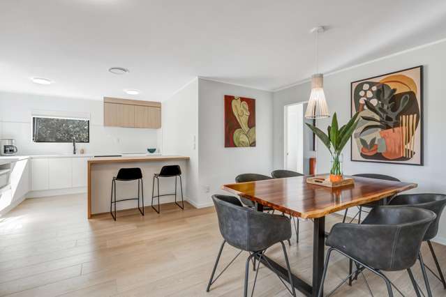 60 Goldfinch Rise Unsworth Heights_4