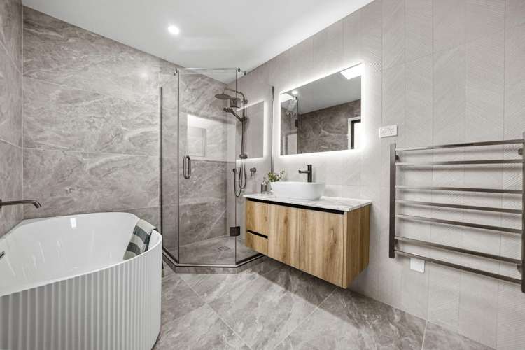 1 Humenga Place Long Bay_31