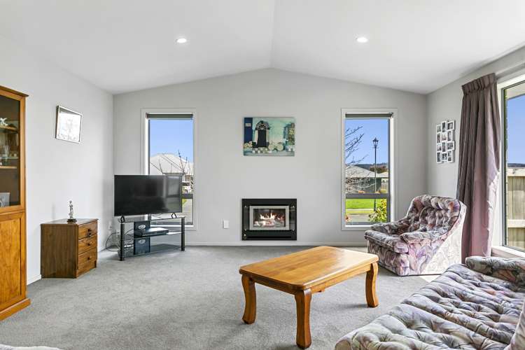 135 Victory Drive Wharewaka_1