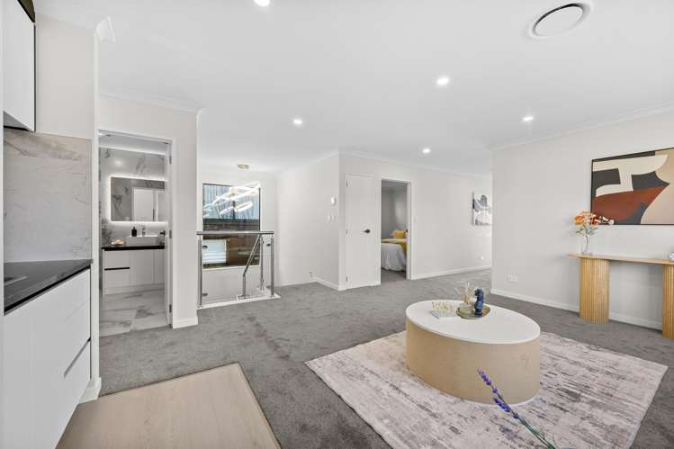 17 Bremner Ridge Street Flat Bush_23