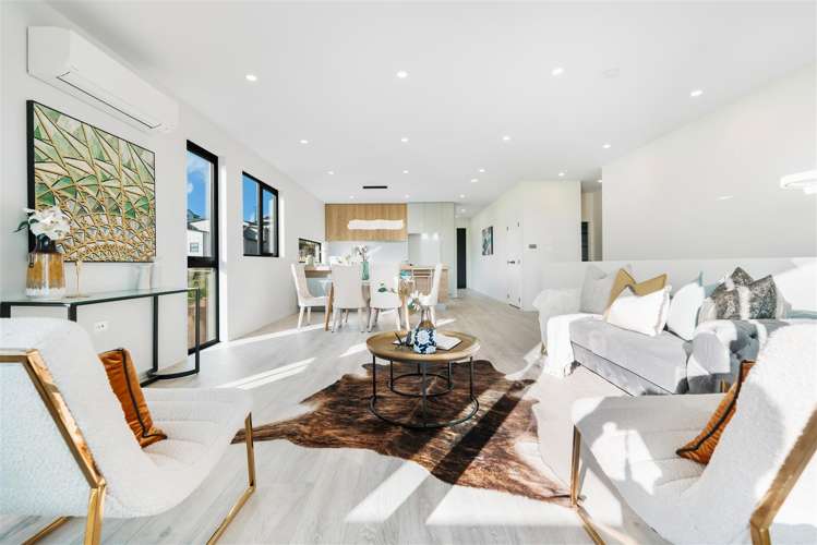 20 Whakairo Crescent Gulf Harbour_24