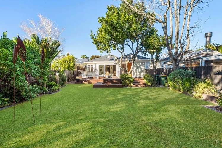 2A Tenterden Avenue Mt Eden_5