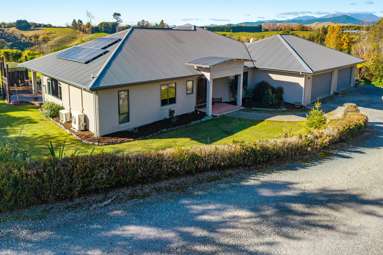 89 Totara View Road_1