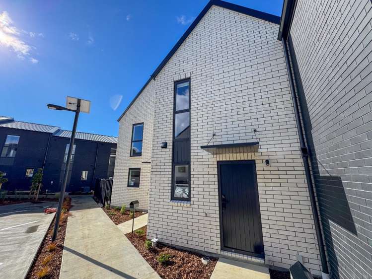 7/16 Molley Green Place 10044_9