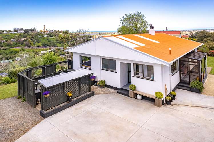 28 Shakespeare Road Bastia Hill_18