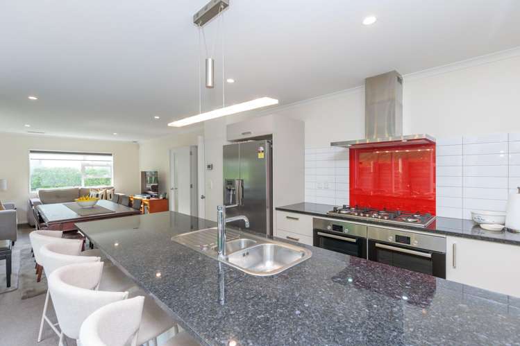 45 Melksham Drive_1