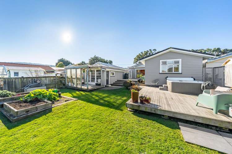 18 Bracken Street Petone_25