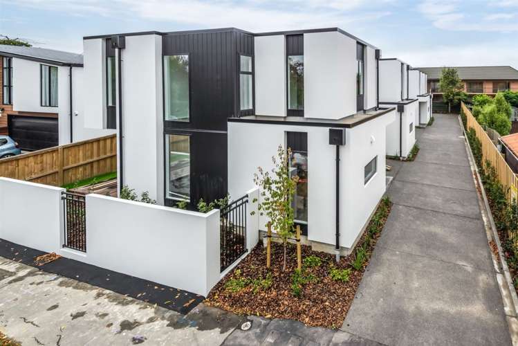 2/10 Bishop Street St. Albans_14