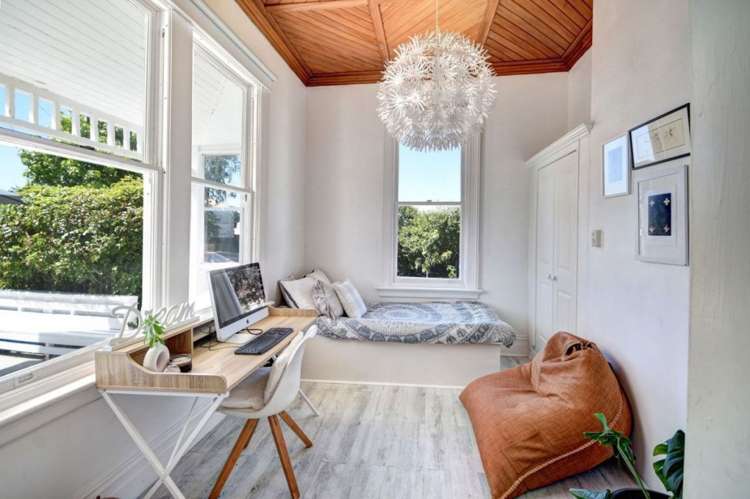 1215 Centre Road Henley_16