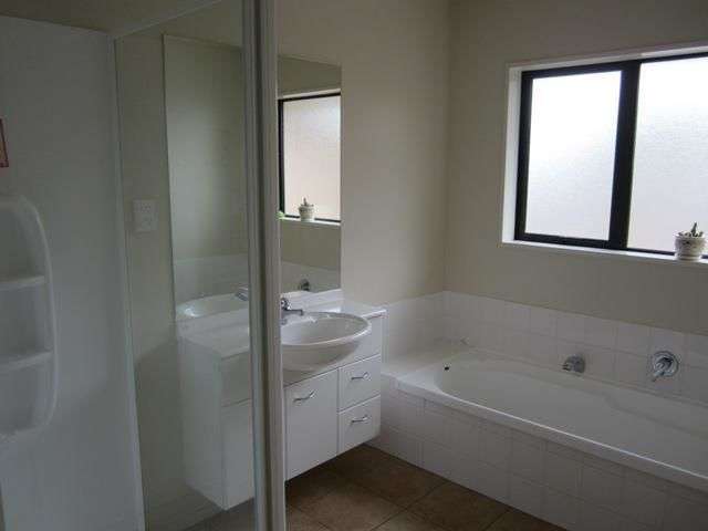 30 Mccauley Street Rolleston_2