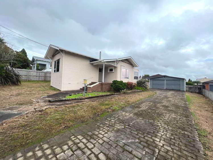 27 Blockhouse Bay Road Avondale_0