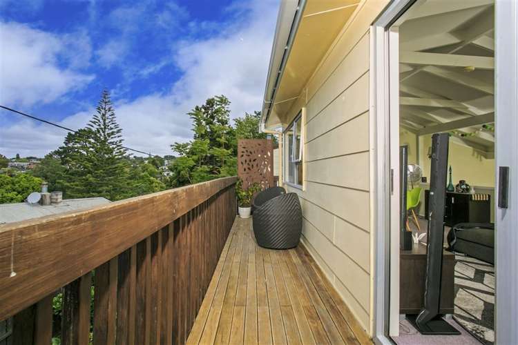 2/49 Lancaster Road Beach Haven_12