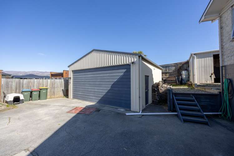 9 Frye Crescent Albert Town_20