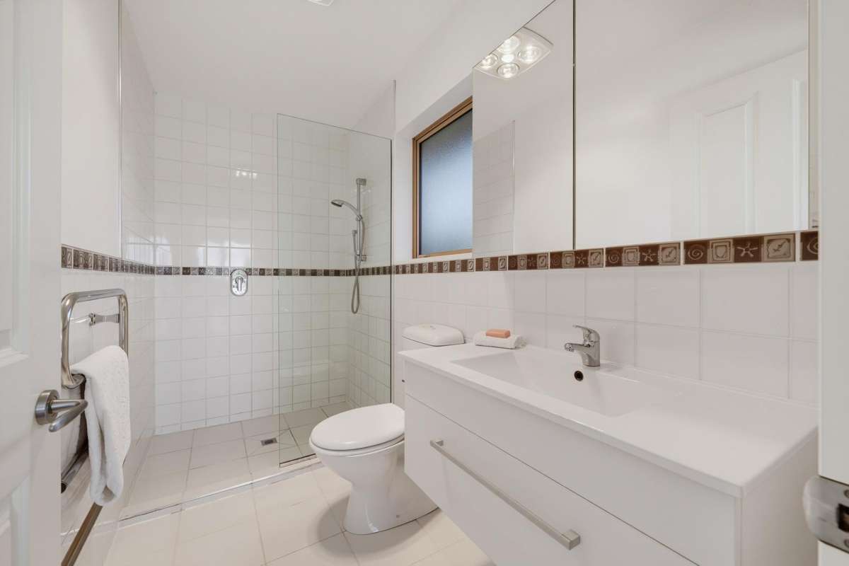 243 Mount Thomas Road_4
