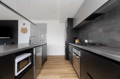 32 Tasman Road_2