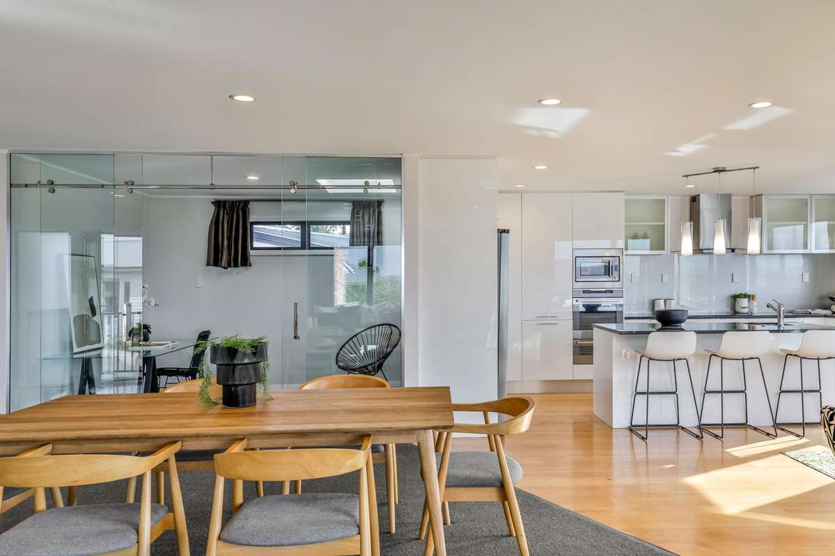 88 Tiroroa Avenue_1