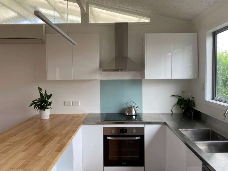 8b Melanie Place Orewa_5