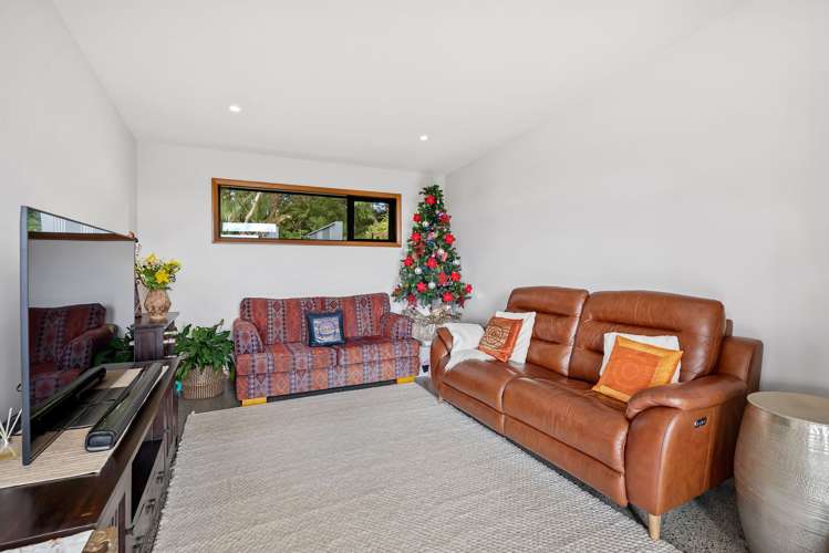 1140 Russell Road Helena Bay_14