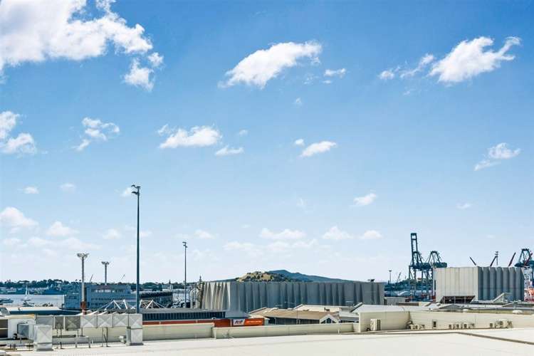 609/18 Beach Road Auckland Central_7