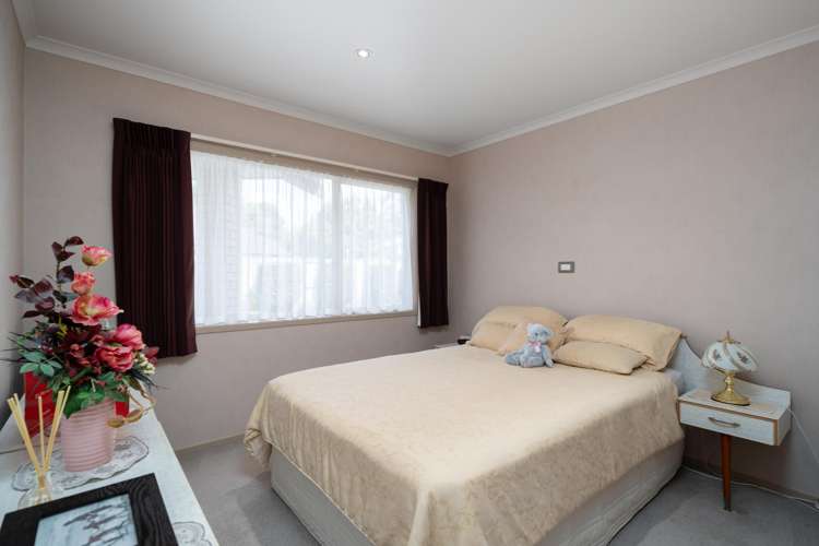 9 Waiora Place Pyes Pa_10