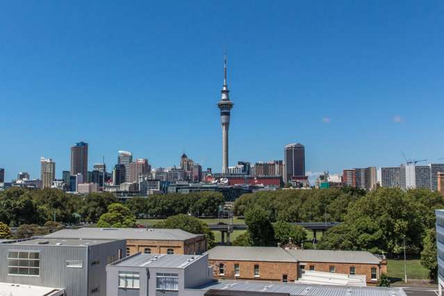 2 The Boardwalk Auckland Central_1