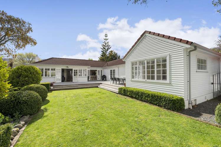 340 Fergusson Drive Heretaunga_2