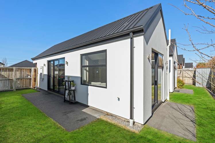 8 Founders Lane Yaldhurst_14