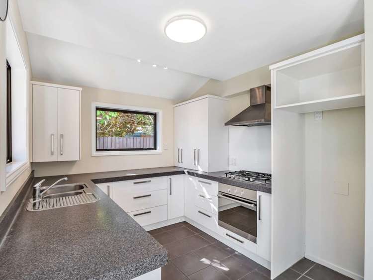 46a Coopers Road Dallington_4