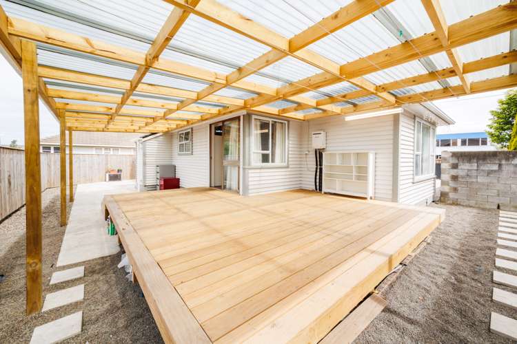 928 Tremaine Avenue Roslyn_14