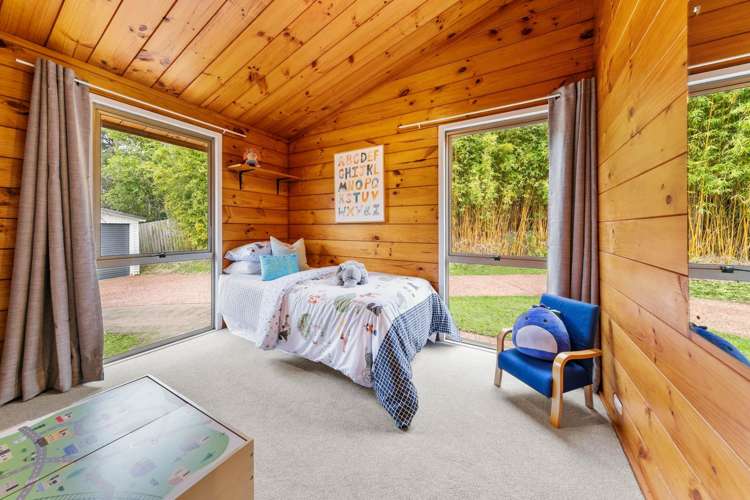 204 Shaw Road Oratia_12