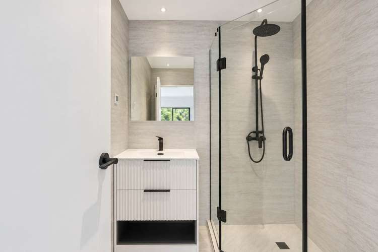 8B Gibbs Road Manurewa_15