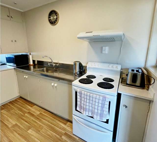 4/28 Kauika Road West Avenues_4