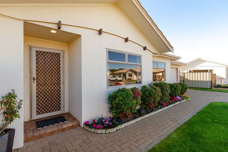 8 Ellerslie Place Taradale_14