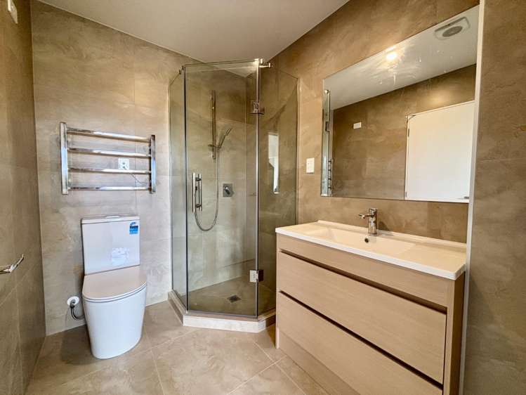 8/73 Glendale Road Glen Eden_13